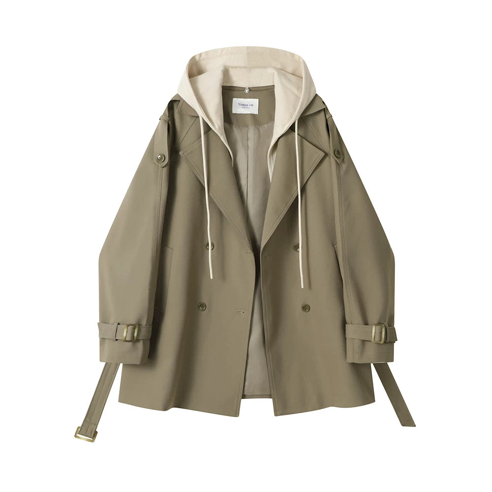 Trench-Coat Court